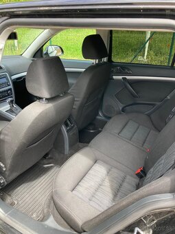 Škoda Octavia combi DSG - 10