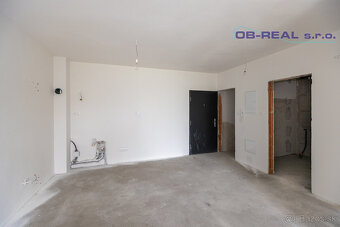 Predaj moderných 2izb bytov 55m2 v novostavbe v centre Sládk - 10