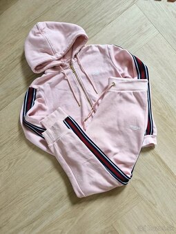 Guess 2x ruzova logovana teplakova suprava - 10