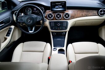 Mercedes-Benz GLA 200 d - 10