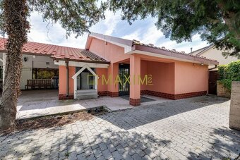 Ponúkame na predaj obchodný priestor Hraničiarskej ulici v Č - 10