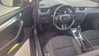 ŠKODA OCTAVIA COMBI 2.0 TDI.DSG - 10