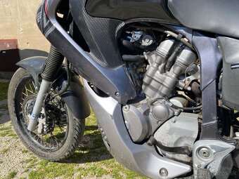 Honda Transalp XL 700 VA (ABS) - 10