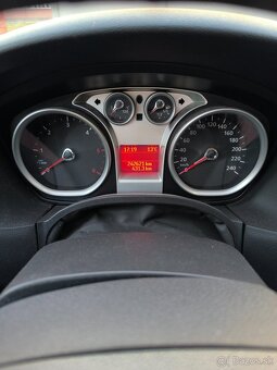 Ford Focus - 10