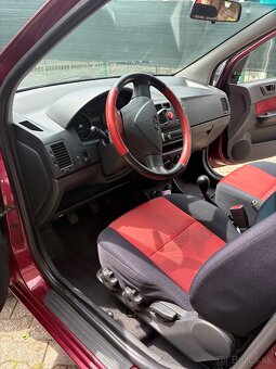 Hyundai Getz 1.4i benzín 2007 - 10