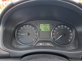 Škoda Fabia 1.4 TDi /REZERVOVANE/ - 10