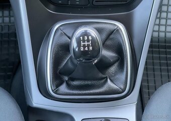 Ford C-MAX 1.6i 16v KLIMA ALU PŮVOD ČR benzín manuál 77 kw - 10