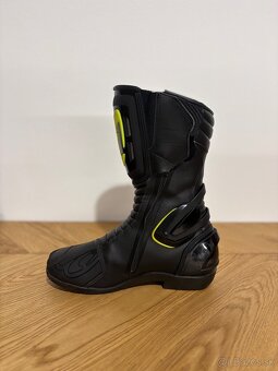 Čižmy Forma - 10