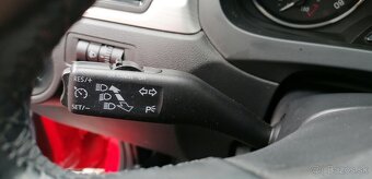 Škoda Rapid 1,2 TSI rok 3/2015 kupovaná na SR 79585 km - 10