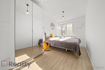 Trojizbový byt v tehlovom bytovom dome na predaj - 10