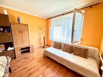 Na predaj veľký 2 izbový byt o výmere 75 m2 Nábrežná ulica - 10