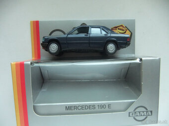 Mercedes Benz auticka v mierke 1:43 - 10