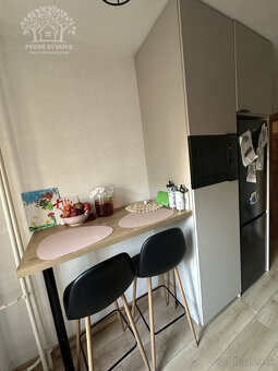 Rezervovaný Kompletne zrekonštruovaný 3 izbový byt Mazorník - 10