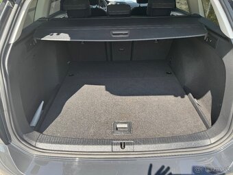 Volkswagen GOLF 1.6 TDi 7,5 Highline 2019 FULL LED - 10