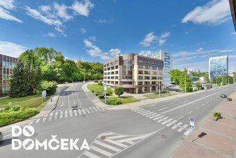 DO DOMČEKA | Priestranný 2-izbový byt v blízkosti centra mes - 10