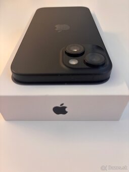 iPhone 15 Black 128 GB - 10