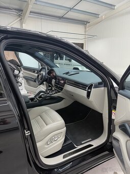 Predám Porsche Cayenne GTS - 10