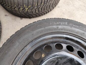 Zimné pneu 235/55 R17 - 10