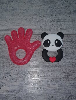 Prve detské hračky, hryzátko, hrkálka - 10