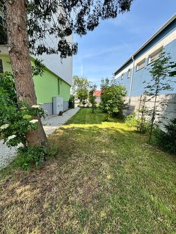 1.izbový byt Hlohovec s vlastným parkoviskom - 10