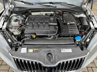 Škoda superb 2.0 TDi 110kw - 10