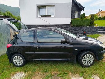 Peugeot 206 - 10