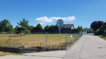 Predám stavebný pozemok pre RD Nitra - Šúdol. - 10