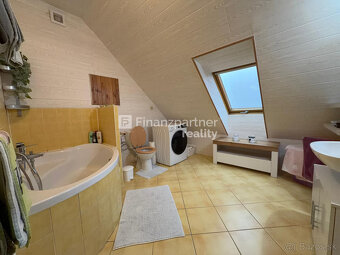 Zariadený 2-izbový byt Modra 50m², Garáž v cene bytu - 10