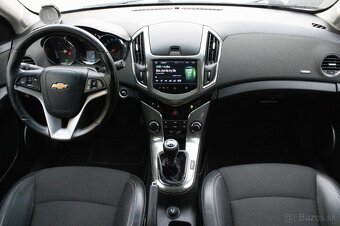 CHEVROLET CRUZE SW 2.0 VCDI 120kW 2013 - 10