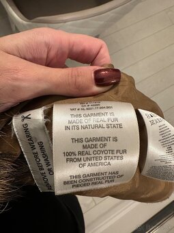 Michael Kors kabát s vlnou a pravou kožušinou - 10