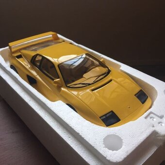 GT SPIRIT 1/18 Koenig Specials Competition EVO II Ferrari Te - 10