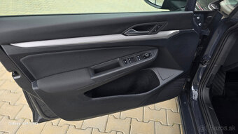 Volkswagen Golf Variant 2.0 TDI DSG 110KW - 10