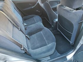 Honda Civic 1.5 Vtec - 10