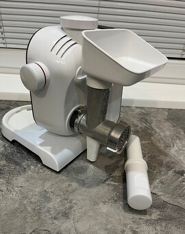 Kuchynský robot Bosch MUM 52131/03 700W - 10