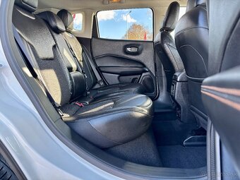 Jeep Compass 2.0L MJet 140 4WD Limited A/T - 10