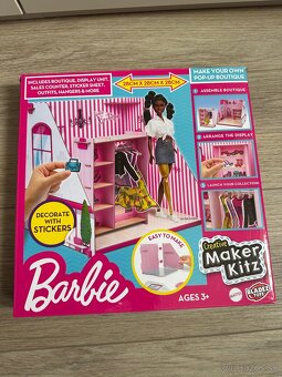 Barbie kartonovy butique - 10