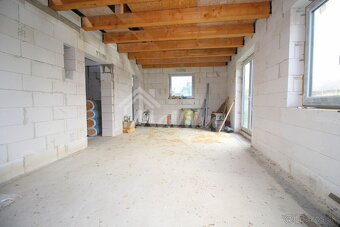 predaj NOVOSTAVBA v obci Rybany s pozem. 835 m² - 10