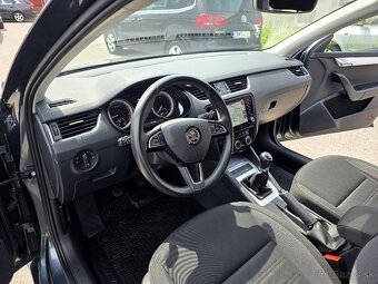 ŠKODA OCTAVIA 1.0 TSI 85KW MT6 ELEGANCE - 10