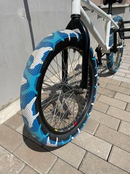 BMX - 10