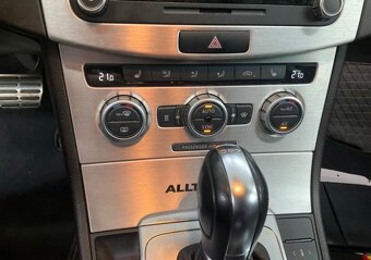 Volkswagen Passat Alltrack 2.0tdi 4x4 Webasto DCC - 10