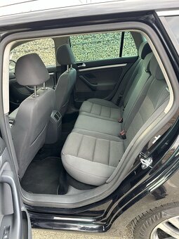 Volkswagen Golf Variant 2.0TDI CR 2009 nová STK a EK - 10