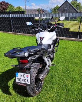 HONDA CROSSRUNNER VFR800X - 10