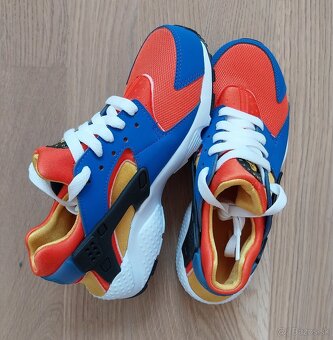 Tenisky Nike Huarache Run 37,5 - 10