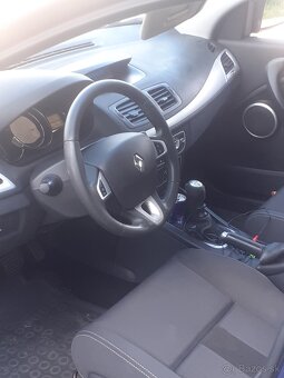 RENAULT MEGANE GRANDTOUR 1,5 DCI - 10