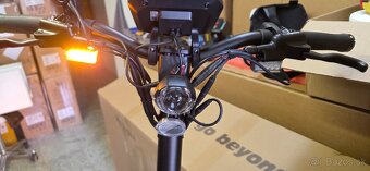 Elektrická kolobežka Kaabo MANTIS X - 10