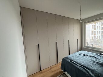 Výroba a montáž interiérového nábytku - 10