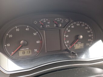 Volkswagen Polo - 10