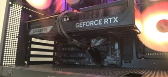 Intel i5 14600K, 32GB Ram, NVME 2TB, RTX 5070Ti 16GB - 10