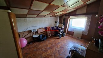 INVESTIČNÁ PRÍLEŽITOSŤ – RD a rozľahlý pozemok, Michalovce - 10