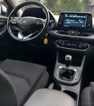 Hyundai i30 CW 1.6Crdi Family r.v.2021 Kúp na Slovensku - 10